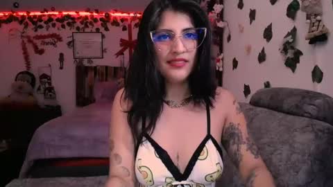 Azahar online show from December 16, 2024, 3:51 am