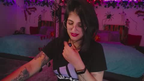 Azahar online show from October 21, 2025, 1:28 am