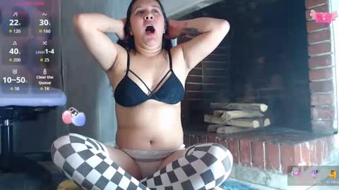 azaharacameroncm101 online show from November 8, 2025, 2:56 am