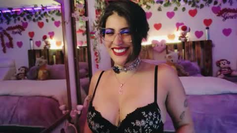 Snapshot of azaharnoor chatting on June 21, 2026, 11:29 pm Azahar online show from June 21, 2026, 11:29 pm