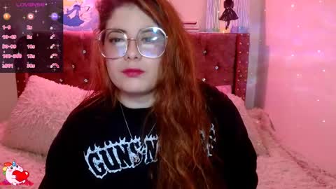 Snapshot of azamy_12 chatting on December 2, 2024, 8:55 pm Amanda online show from December 2, 2024, 8:55 pm
