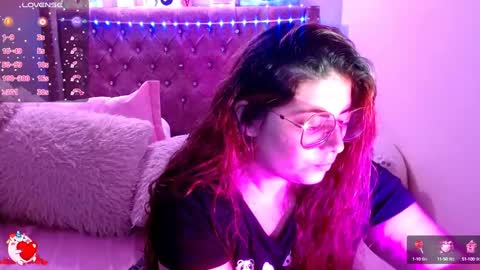 Snapshot of azamy_12 chatting on January 4, 2025, 12:05 am Amanda online show from January 4, 2025, 12:05 am