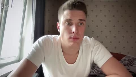 Snapshot of azazelmax chatting on September 27, 2025, 10:31 am azazelmax online show from September 27, 2025, 10:31 am