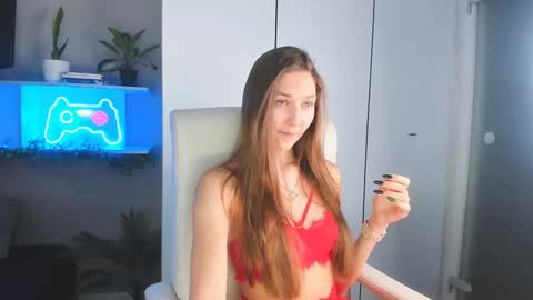 Snapshot of azeliaclark chatting on March 7, 2025, 10:56 am Sofia online show from March 7, 2025, 10:56 am
