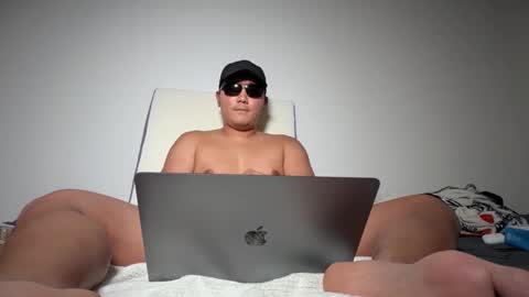 azngoogoo online show from November 10, 2025, 8:41 pm