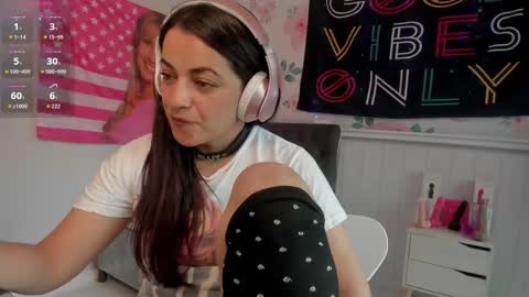 Azucena R online show from October 30, 2025, 3:02 pm