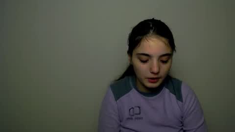 azumi_chan_ online show from October 24, 2025, 9:33 pm