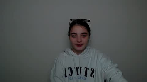 azumi_chan_ online show from October 29, 2025, 11:39 pm