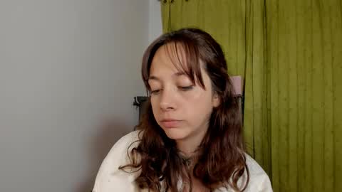 Snapshot of azumi_saan chatting on February 9, 2026, 3:10 am azumi saan online show from February 9, 2026, 3:10 am