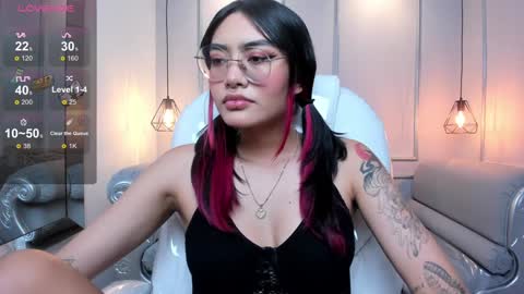 Snapshot of azurakindong chatting on December 30, 2024, 7:21 pm Azura online show from December 30, 2024, 7:21 pm