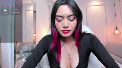 Snapshot of azurakindong chatting on February 18, 2025, 10:58 pm Azura online show from February 18, 2025, 10:58 pm