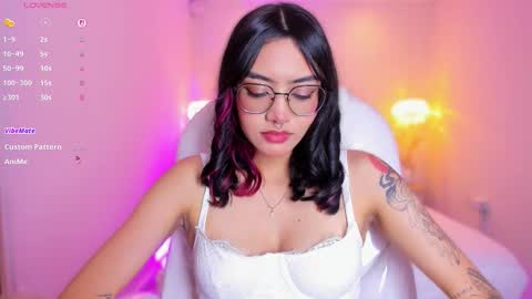 Azura online show from March 27, 2026, 7:35 pm