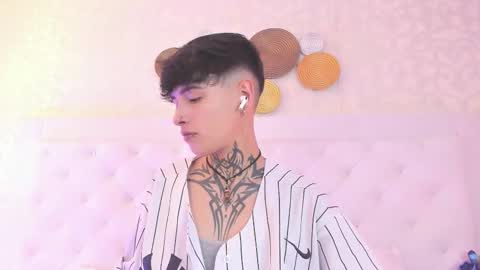 Anny online show from March 3, 2026, 3:23 am