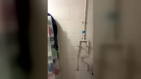 b44212157 online show from April 9, 2026, 9:58 am