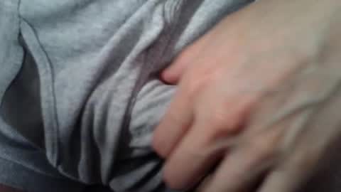 Snapshot of b4dman_ chatting on October 7, 2025, 2:58 pm OneHitWonderr online show from October 7, 2025, 2:58 pm