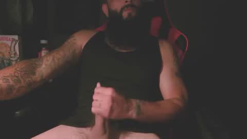 Snapshot of b713htx chatting on October 14, 2025, 7:09 am Miguel online show from October 14, 2025, 7:09 am