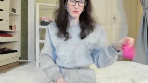 babby_jewel online show from January 7, 2025, 11:05 am