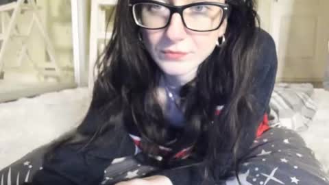 babby_jewel online show from February 1, 2025, 2:13 pm