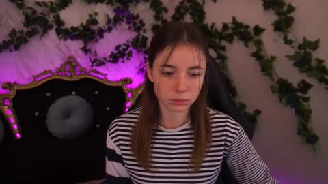 Babe online show from October 22, 2025, 7:19 am