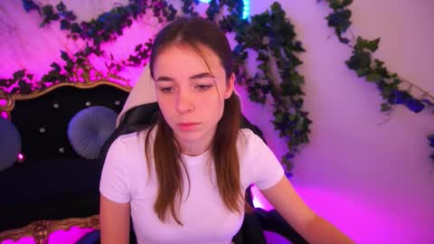 Babe online show from November 11, 2025, 8:14 am