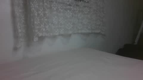 Ava online show from December 2, 2025, 4:35 pm