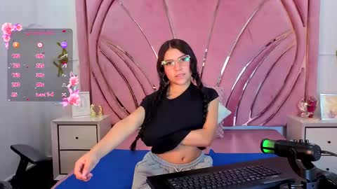 Venus  online show from May 2, 2026, 8:25 pm
