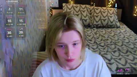 Sweety Eva online show from April 1, 2026, 11:00 am