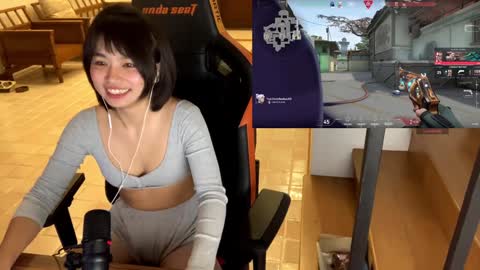 Snapshot of babiej_ chatting on February 2, 2025, 6:20 pm Jialyn online show from February 2, 2025, 6:20 pm