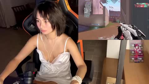 Snapshot of babiej_ chatting on February 3, 2025, 2:55 pm Jialyn online show from February 3, 2025, 2:55 pm