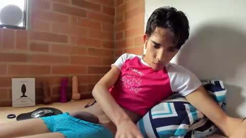 babitas44 online show from January 14, 2026, 6:46 pm