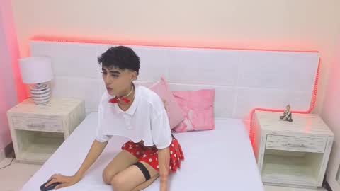 Ander online show from February 14, 2025, 8:15 pm