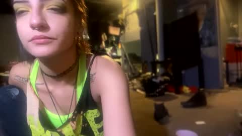 Snapshot of baby_buddha chatting on January 10, 2025, 10:17 am baby buddha online show from January 10, 2025, 10:17 am