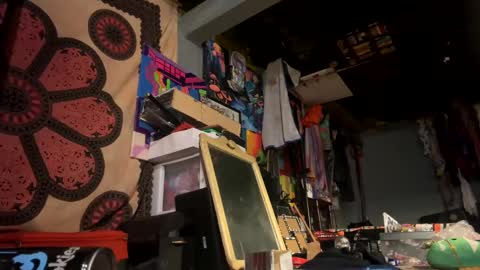 Snapshot of baby_buddha chatting on January 23, 2025, 7:54 am baby buddha online show from January 23, 2025, 7:54 am