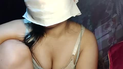 baby_cuty online show from August 4, 2026, 1:25 pm