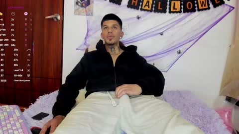 OF GxoXabs online show from October 10, 2025, 12:04 pm