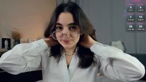 Emily online show from September 14, 2025, 7:07 am