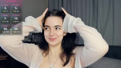 Emily online show from November 28, 2025, 7:22 am