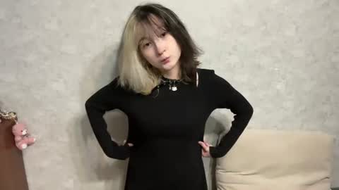 baby_killiebell online show from June 25, 2026, 12:09 pm