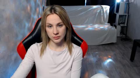 baby_kitte online show from March 2, 2026, 3:41 am