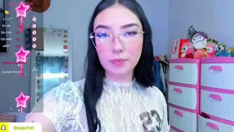 Snapshot of baby_lily1 chatting on October 10, 2025, 11:20 am lily online show from October 10, 2025, 11:20 am