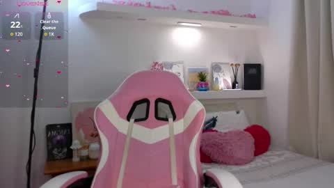Snapshot of baby_mily_05 chatting on May 26, 2026, 11:12 pm Mily - All days start to 1200pm Washigton online show from May 26, 2026, 11:12 pm
