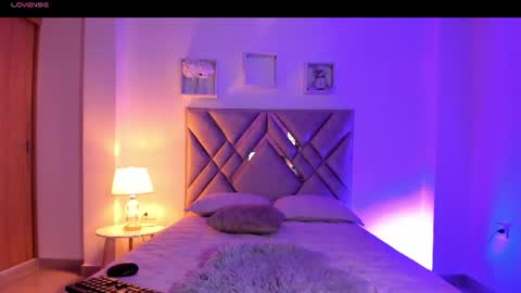 baby_noaht online show from June 20, 2026, 4:21 pm
