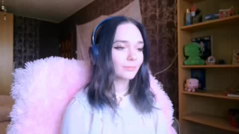 Snapshot of baby_onface chatting on May 4, 2026, 8:32 am Alice online show from May 4, 2026, 8:32 am