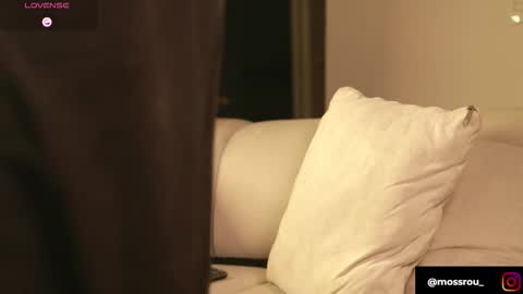 baby_rausch online show from November 26, 2025, 8:04 am