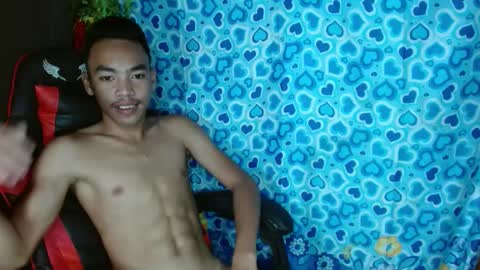 Snapshot of baby_razell chatting on February 25, 2025, 12:36 am baby_razell online show from February 25, 2025, 12:36 am