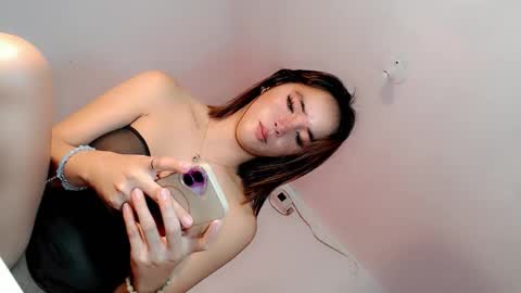 baby_sabrina19 online show from May 19, 2026, 1:56 am