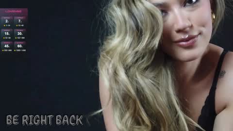  Baby Sammyy  online show from December 19, 2025, 10:17 pm