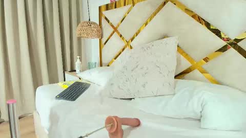 baby_scarleth_ online show from December 17, 2025, 4:51 am