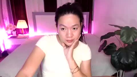   AMANDA  online show from May 27, 2026, 8:39 pm