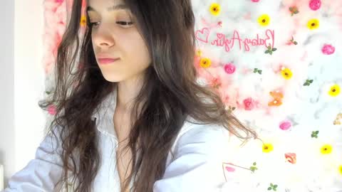 Snapshot of babyaylin chatting on February 6, 2025, 5:57 am Aylin online show from February 6, 2025, 5:57 am